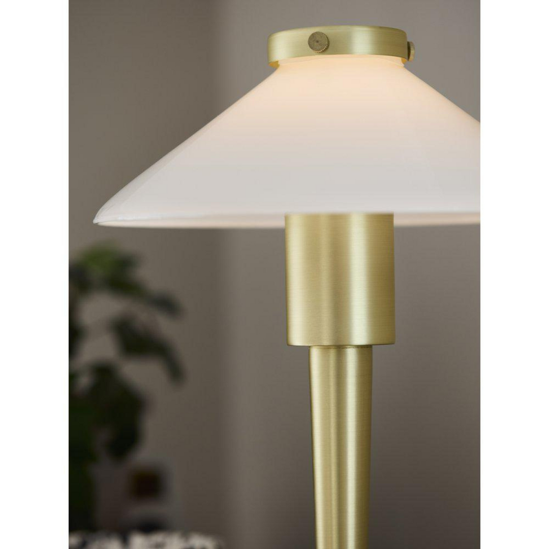 August bordlampe - Hvit-Bordlamper-Pr home of Scandinavia Ab-Hvit-Prh__3163410-Lightup.no