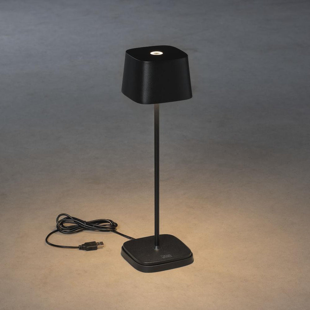 Capri bordlampe oppladbar utendørs IP54 - Svart-Utebelysning Hagebelysning-Konstsmide-Svart-7814-750-Lightup.no