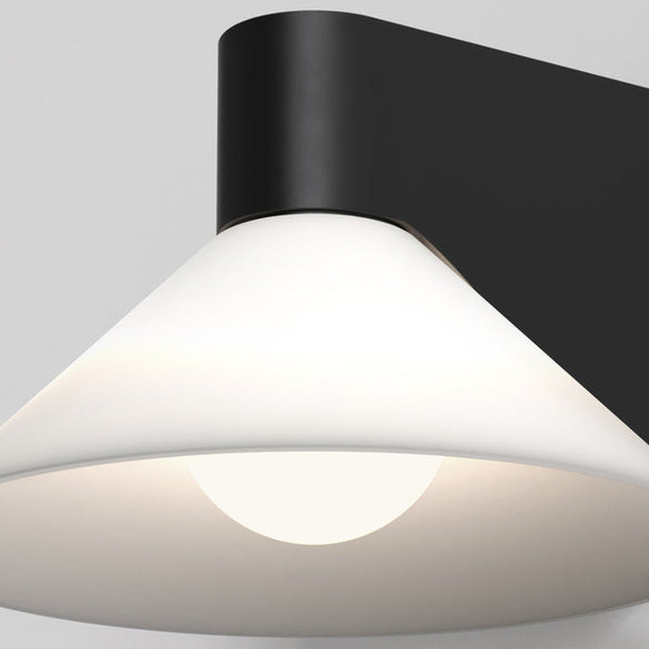 Conic vegglampe IP44-Baderomsbelysning vegglamper-Astro Lighting-Matt Svart-Asg__1451002-Lightup.no