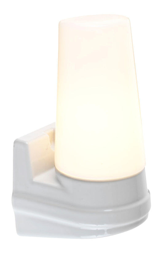 Ifø Bernadotte enkel vegglampe IP44-Baderomsbelysning vegglamper-Ifø Electric-Hvit-6088-700-10-Lightup.no